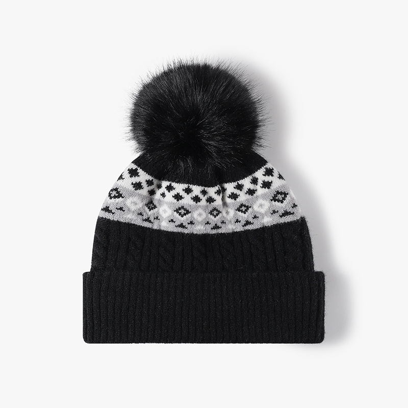 Gorro de punto con diseño de c - Beanie Cuffed Knit reseña y precio
